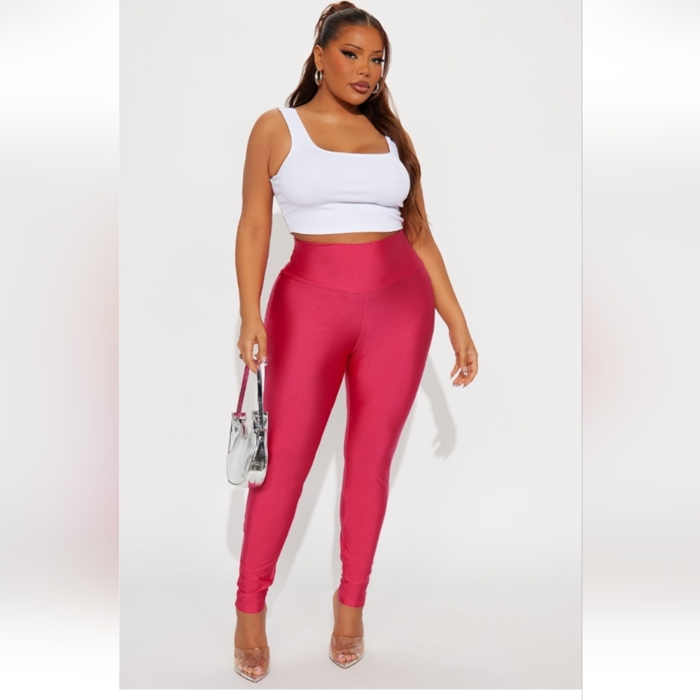 Fashion Nova Brianne High Rise Leggings - Magenta Size 1X(14/16) (NWOT)
